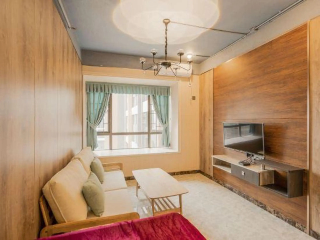 Чжуншань: He Xuan Hotel