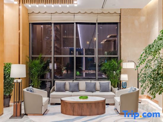 Фуян: LeFuQiang JiaYue Hotel FuYang