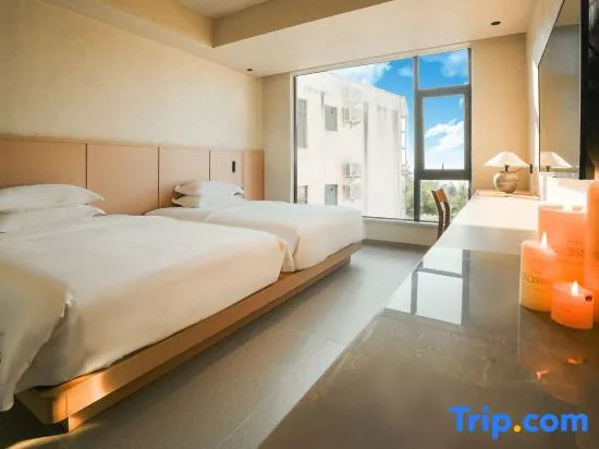 Бэйхай: White House Weichi Hostel