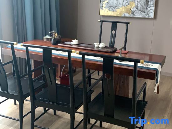 Чунцин: Sansheng Holiday Hotel