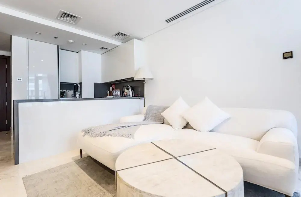 Дубай: Elite LUX Holiday Homes - 2BR Suite of Elegance in Business Bay Dubai