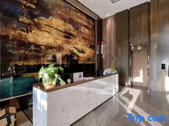 Пекин: Lauder Executive Apartment