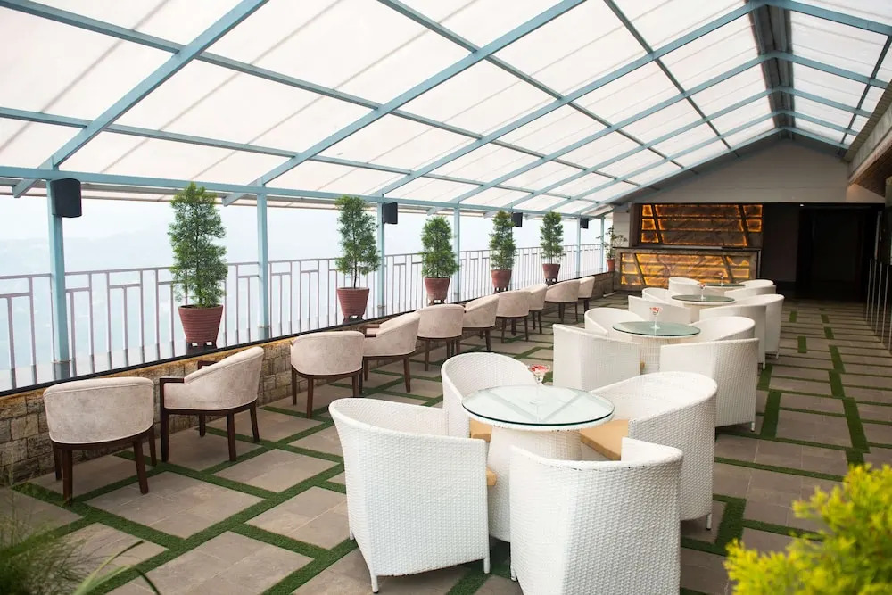 Гангток: Ramada by Wyndham Gangtok Hotel & Casino Golden