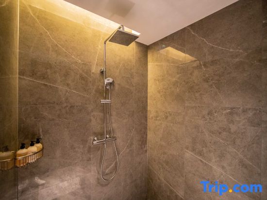 Пекин: Beijing Jinqishu Hotel (Daxing Yihezhuang Metro Station)