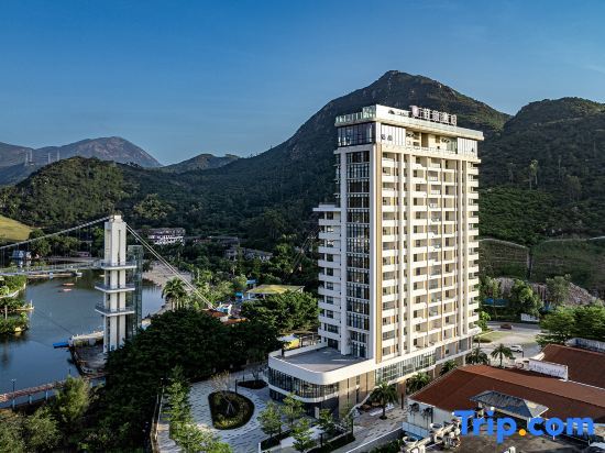 Джиангме: Boos Hotel