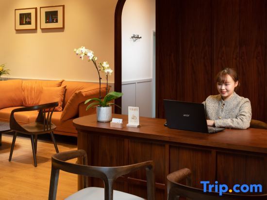Чунцин: Wuyu Hotel (Happy Valley Lijia Children's Hospital)