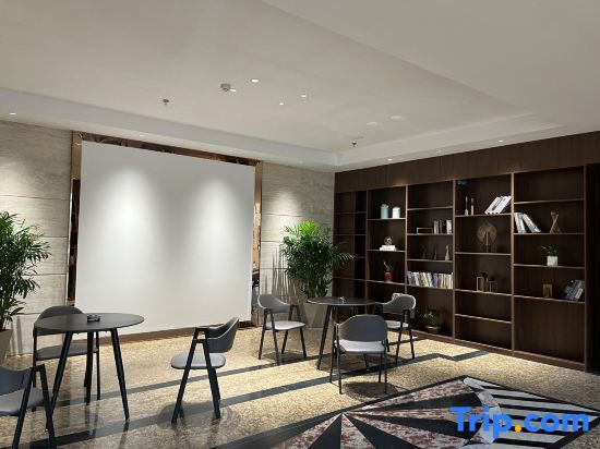 Тайчжоу: Platinum International Hotel