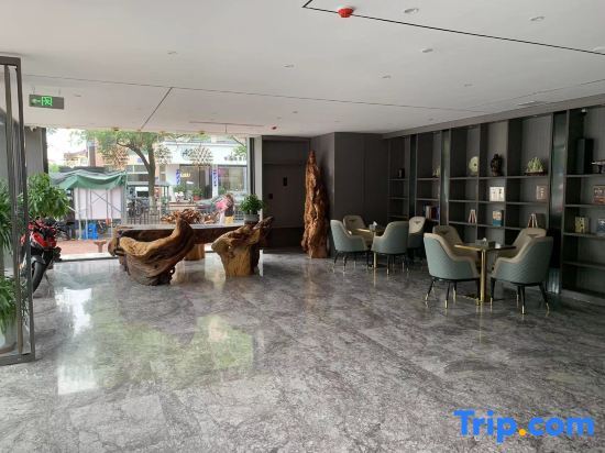 Шанхай: Taicang Banshe Zhixiang Hotel