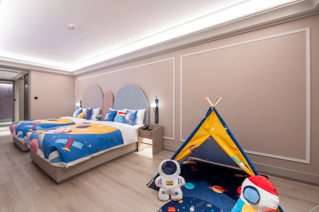 Чунцин: Mercure Chongqing Jiefangbei Hongya Cave