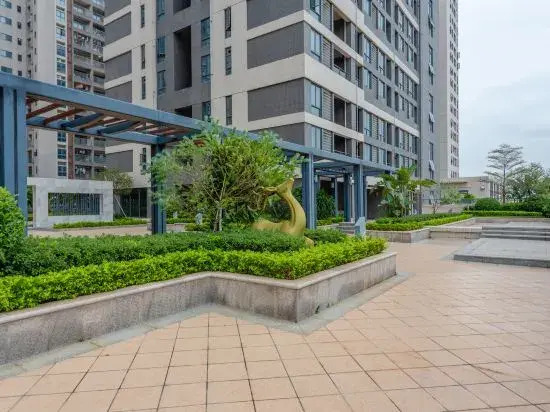 Чжаоцин: LAVANDE Hotels (Zhaoqing Sihui Hi-tech Zone Dawang Light Rail Station Branch)