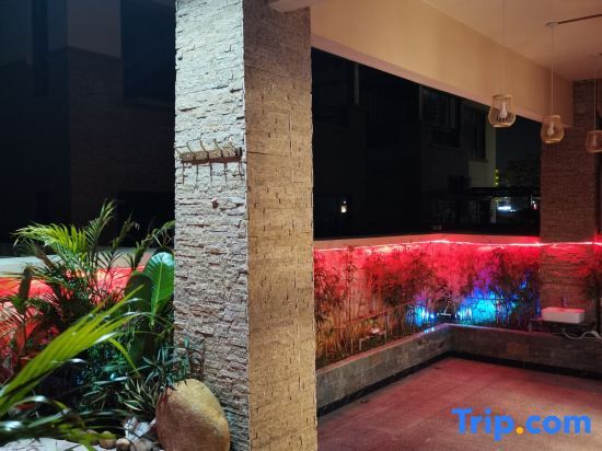 Цзиньюань: Happy Meeting Hot Spring Villa