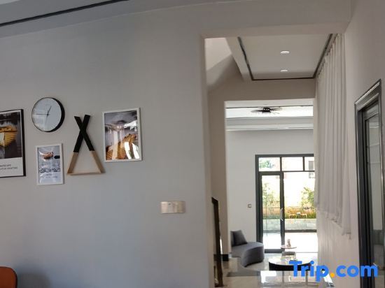 Цзиньюань: Happy Meeting Hot Spring Villa