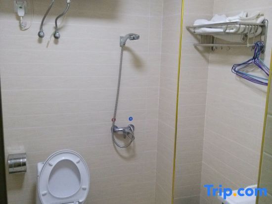 Шаогуань: Hongye Hotel