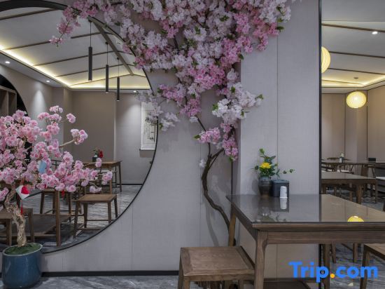 Синьсян: Thank Inn Hotel (Xinxiang Muye Avenue South Ring Road)