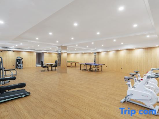 Чунцин: Vienna International Hotel (Chongqing Pengshui  Liangjiang Plaza)