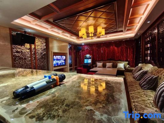 Шанхай: Chongming Meishu Time Pool Party Party Holiday Villa