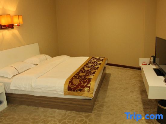 Юйси: Shiwen Holiday Hotel