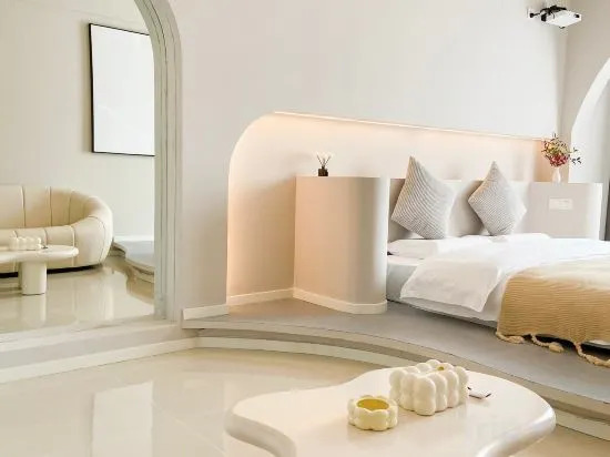 Чанчжоу: Xiyue Cinema Apartment (Changzhou North Railway Station)