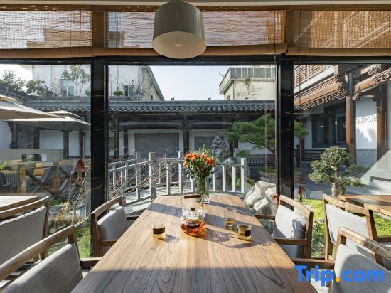 Хуаншань: Huangshan Shandong Chou Lvhuan Homestay (Xixinan Ancient Village)
