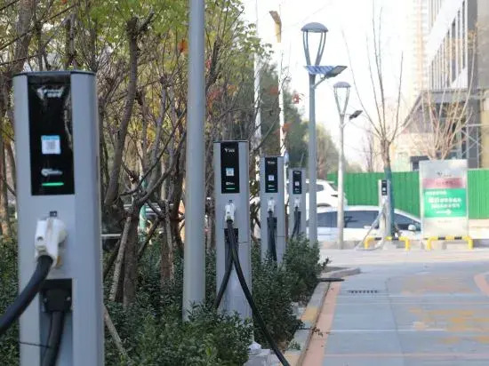 Хандань: Cloud Hotel (Handan High-speed Railway Station)