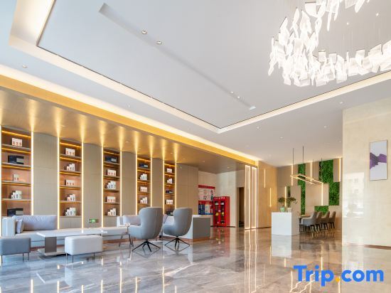 Алтай: Lavande Hotel (Altay Huali Xuefu Branch)
