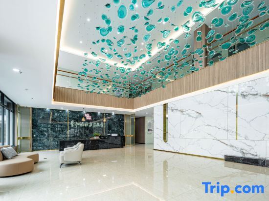 Лунъянь: Sapporo Hot Springs Hotel