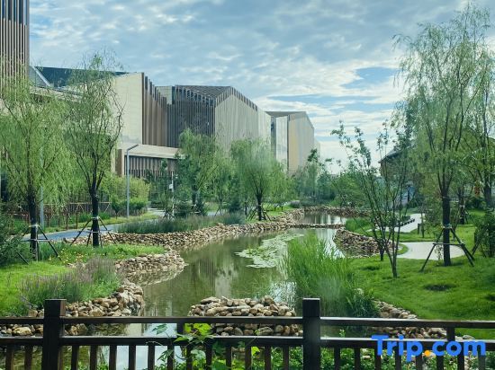 Пекин: Grand Metropark Jinhai Lake Hotel