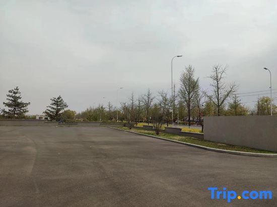 Инкоу: Holiday Inn Liaohai