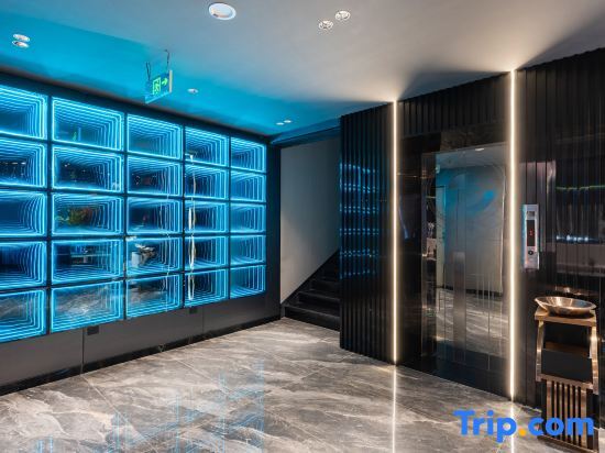 Хайкоу: V8plus Huanzhi Hotel Haikou Qilou Laojie Branch