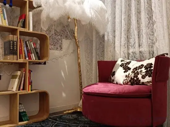 Луань: Back Street Garden Light Homestay