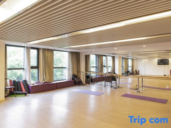 Пекин: Beijing Dijin Business Hotel