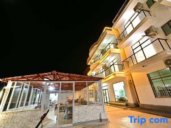 Бэйхай: Memories House B&B (Weizhou Island Catholic Church Shell Beach Branch)