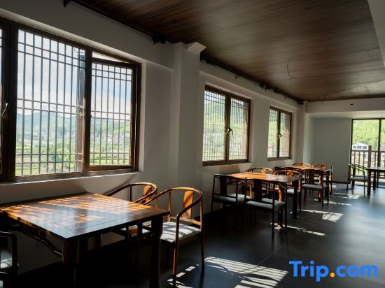Хучжоу: Moganshan Jiangnan Yaowu Zhuxiang Resort Hotel