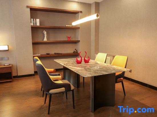 Хулун-Буир: Genhe Aoluguya Hotel