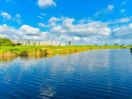 Бэйхай: Sumu SUMU Golf Seaview Private Resort Pool Beauty Villa