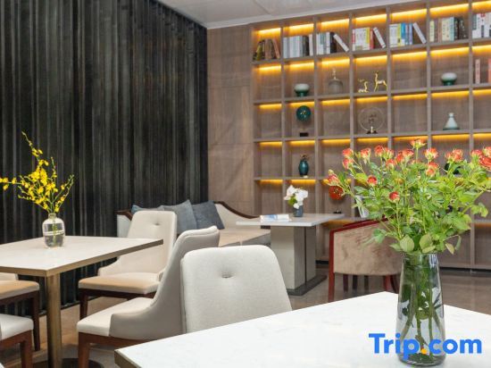 Коргас: Jinyi Hotel International  Horgos