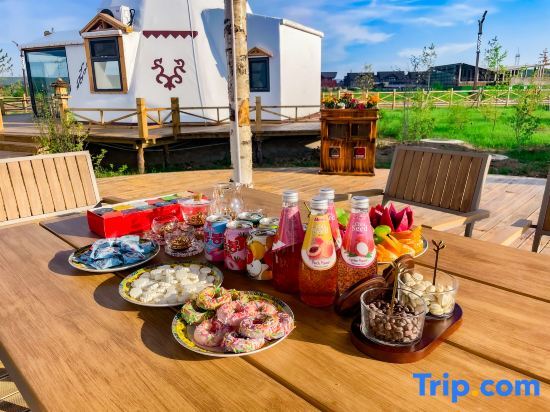 Хулун-Буир: Hulunbergenhexi Ukijatirazi Camp