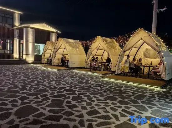 Муданьцзян: Jingbo Lake Yihu Yiju Hotel
