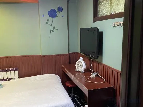 Харбин: Harbin Lesong Network Express Hotel