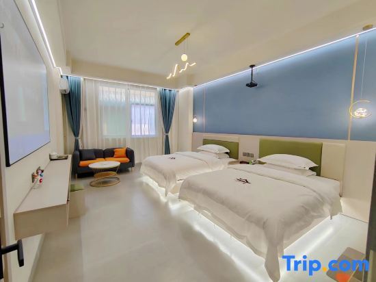 Миян: Maitreya Yixi Yixia Homestay