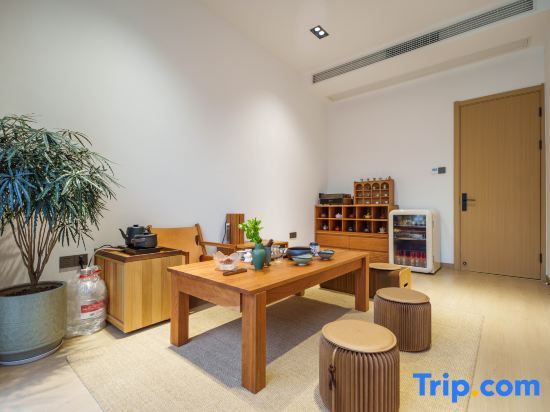 Чжоушань: Zhujiajian Lane to Hopeful Seaview Pool Designer Holiday Villa (Xiaowu Shitang Branch)