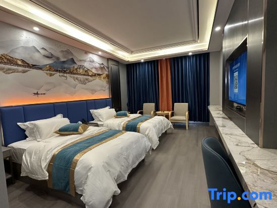 Нгава: Azum Dkhar Hotel
