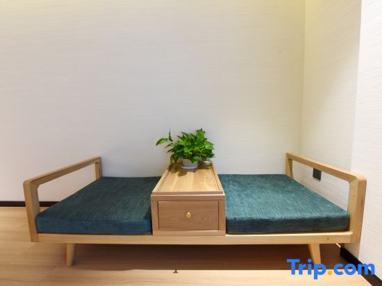 Хуаншань: Mount Huangshan Qixinyuan  (Mount Huangshan Tangkou South Gate Store)