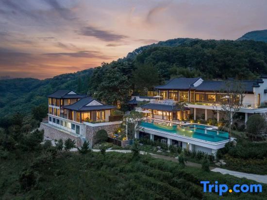 Ляньюньган: Blossom Valley Mounthuaguoshan Lianyungang