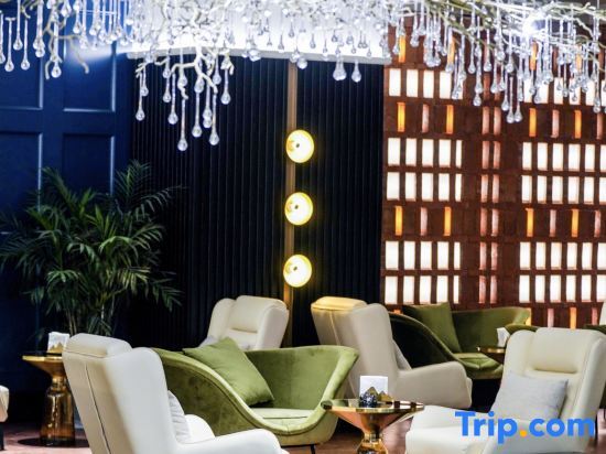 Сичан: Golden Tulip XiChang