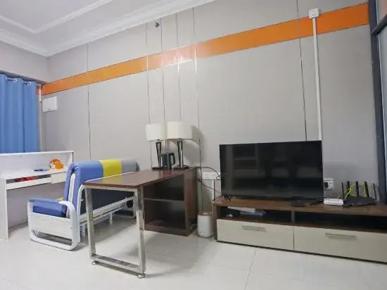 Гуйлинь: Guilin Qingqin Run Bar Youth Hostel