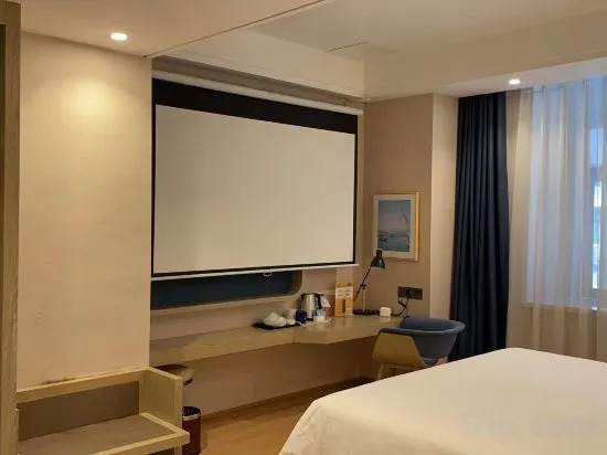 Чаочжоу: Kailiyade Store (Chaozhou Ancient City Wande Cloud Innovation Park Store)