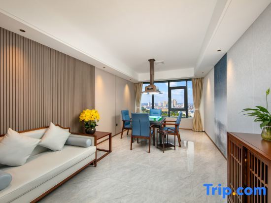 Сичан: Vienna International Hotel (Xichang Qionghai Wetland Wanda Plaza Store)