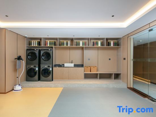 Сичан: Vienna International Hotel (Xichang Qionghai Wetland Wanda Plaza Store)
