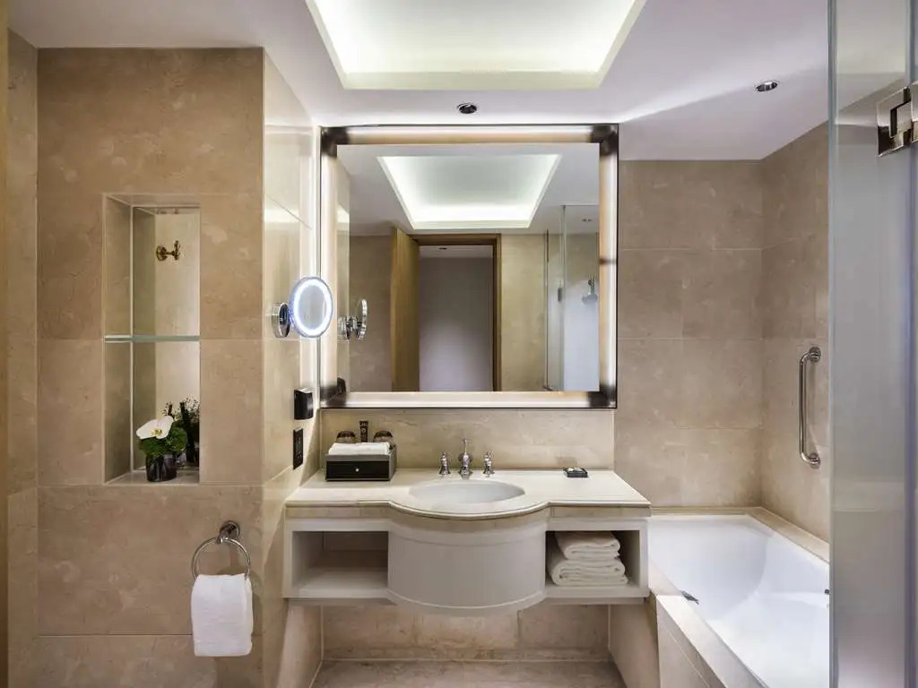 Шанхай: Novotel Shanghai Jingan